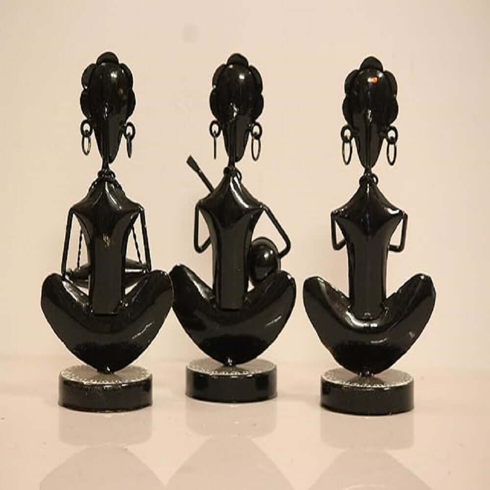 Rajasthani Metal/Iron Safa Men Set of 3 With Earing (Multi Color) (4.5x3x8 Inches)