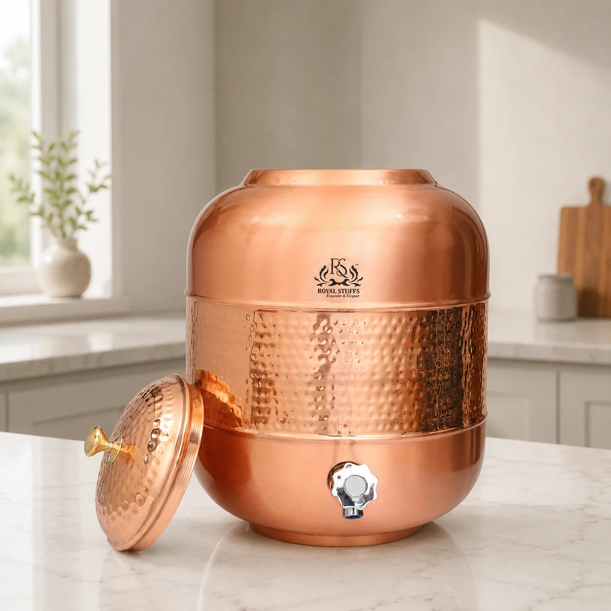 12L Copper Water Dispenser with Hammered Design for Storage & Serving - Royal Copper Drinkware Tank