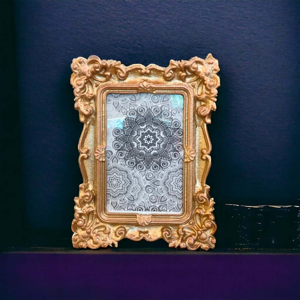 ROYALSTUFFS  Antique Metal Photo Frame – 6×8 inch, Gold