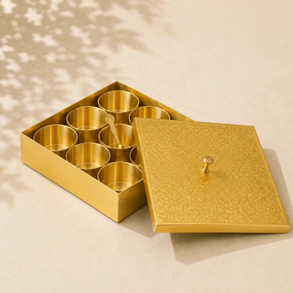 Hammered Brass Masaladani Square Shape with Tin (Kalai) Coating – Premium Spice Box with Lid & Spoon | Medium | RoyalStuffs - Royalstuffs.com