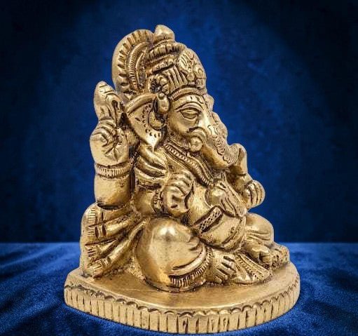 Handcrafted Brass Ganesha Idol 2.5 Inch | Pure Brass Lord Ganesh Statue for Home, Office, Temple & Gifting - Royalstuffs.com