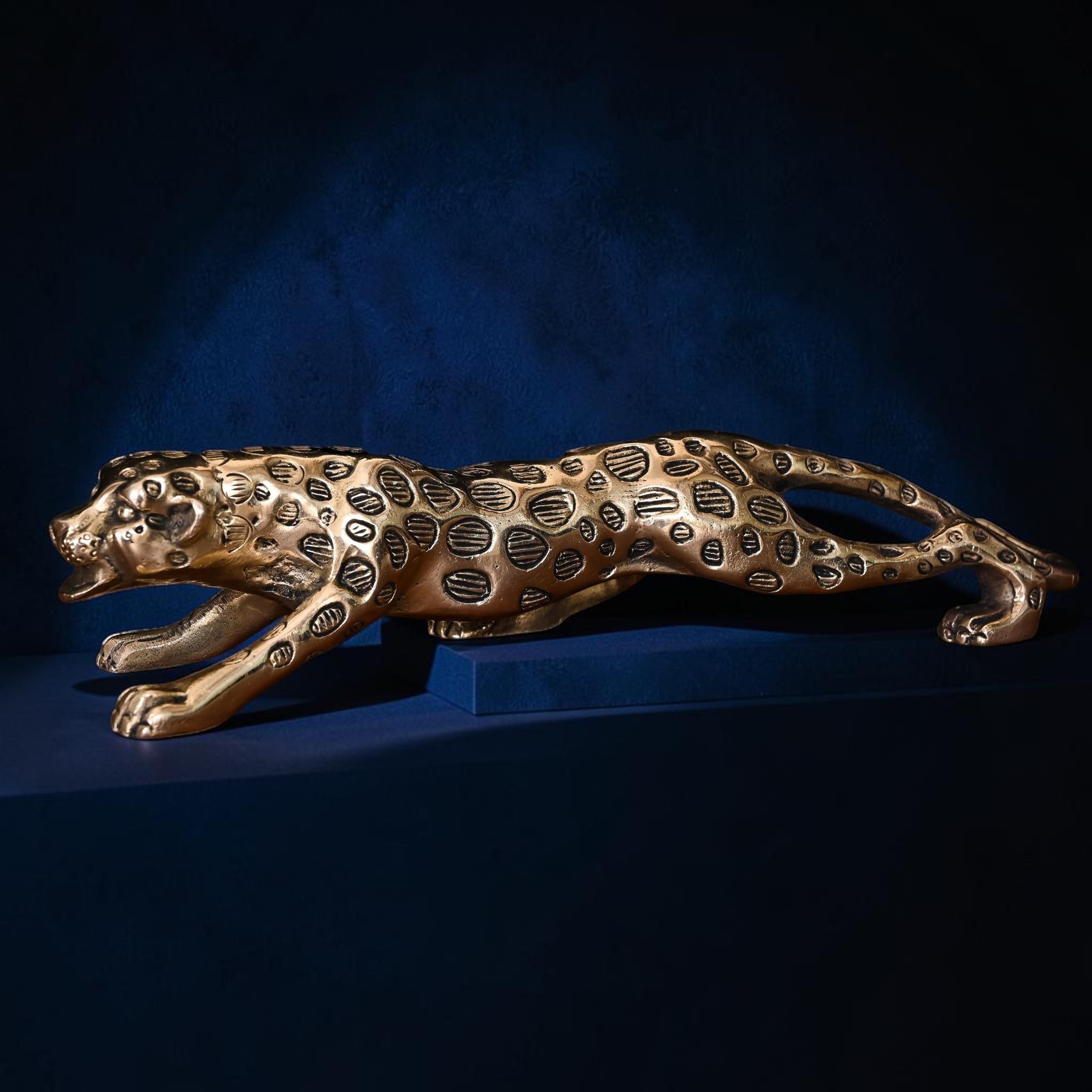 Handcrafted Brass Leaping Leopard Figurine | RoyalStuffs - Royalstuffs.com