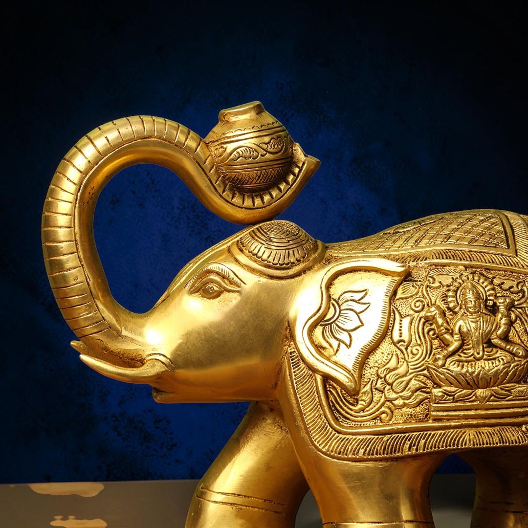 Handcrafted Brass Royal Elephant Statue (8.5 Inch) | RoyalStuffs - Royalstuffs.com