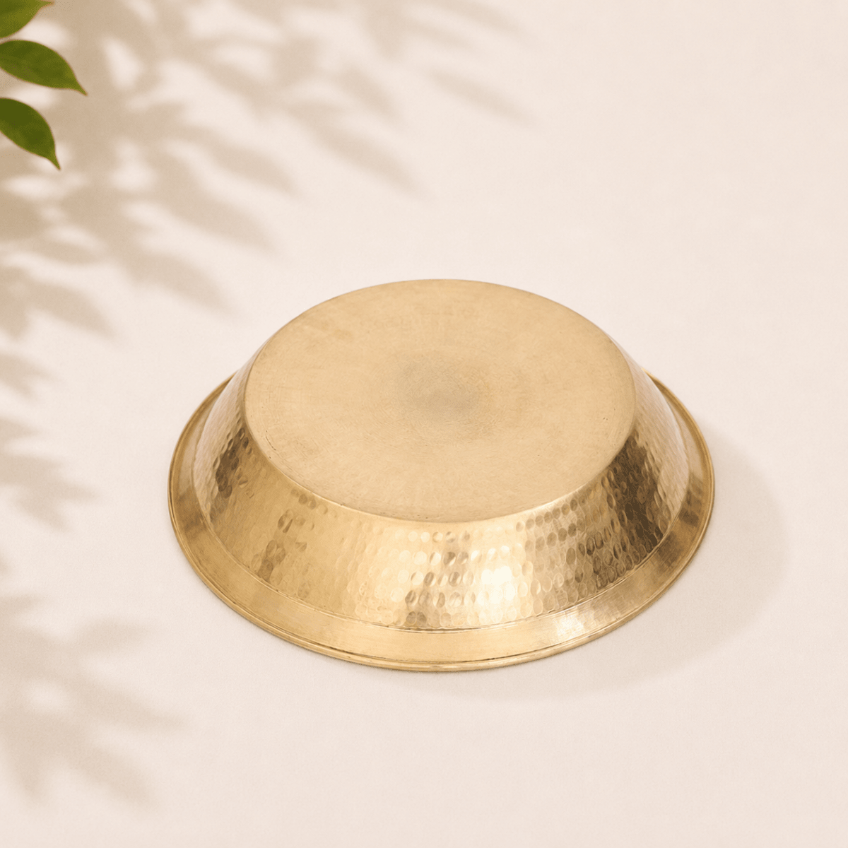 Handcrafted Hammered Brass Paraat (Parat) for Dough Kneading | RoyalStuffs - Royalstuffs.com