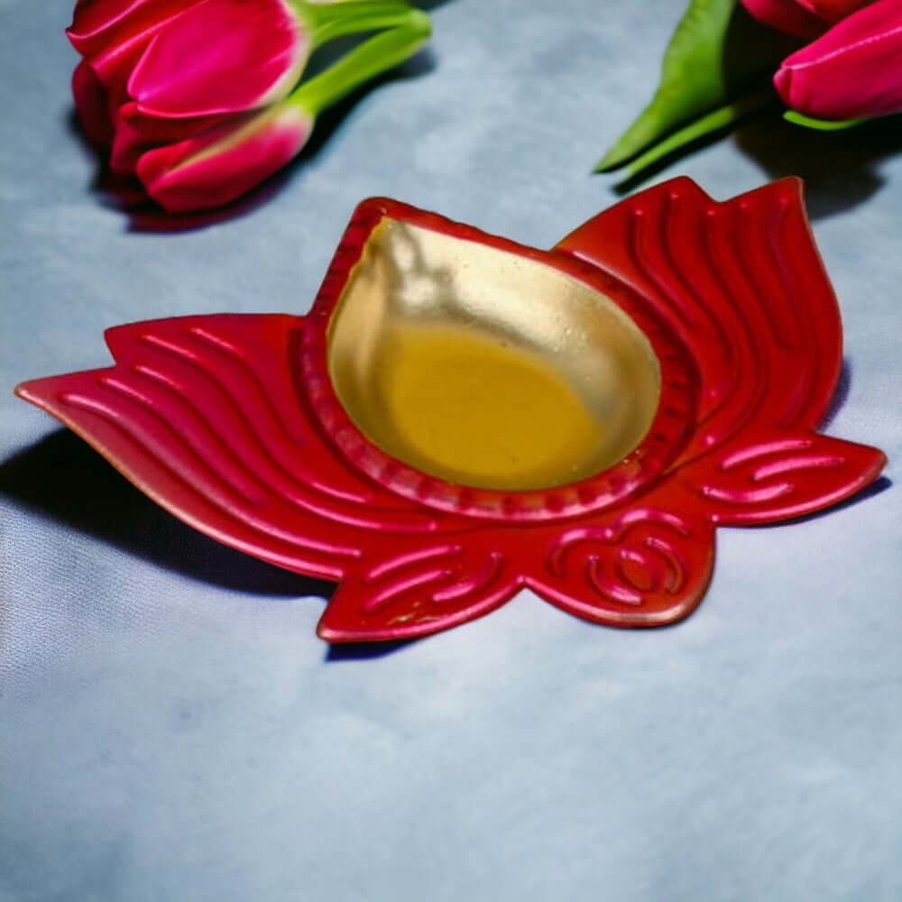 Set of 8 Brass Diyas for Diwali Puja, Festive Decor, Table Decoration, Return Gift, 800 Grams - Royalstuffs.com