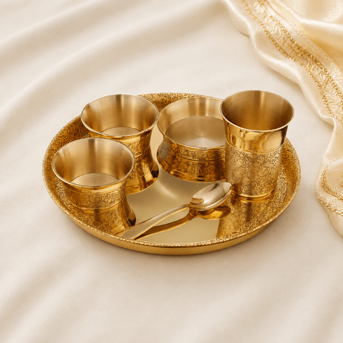 Heritage Pure Brass Dinner Set with Thali – 6 Pcs - Royalstuffs.com