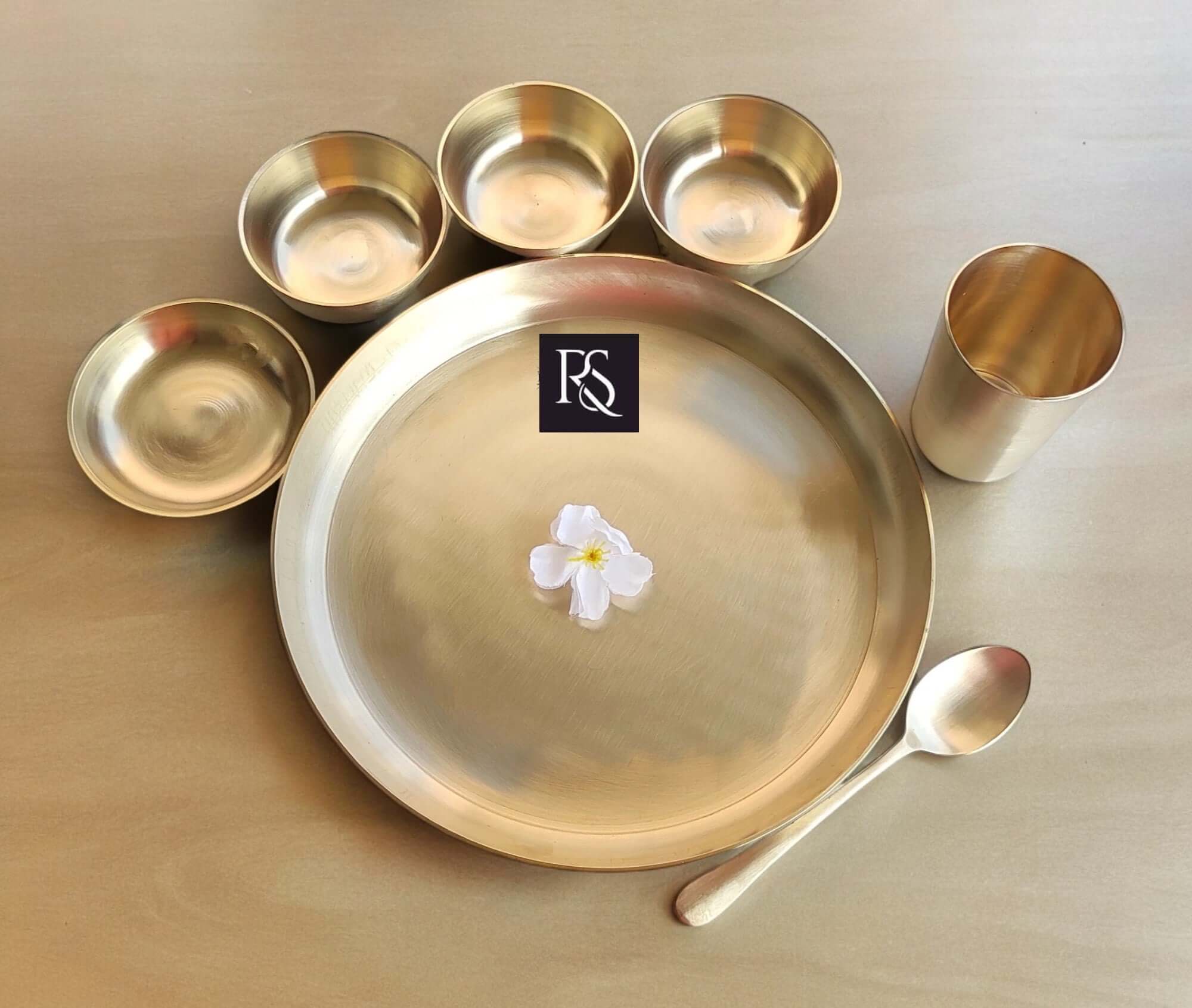 Pure Brass Matt Finish 7-Piece Dinner Set / Thali Set - Royalstuffs.com