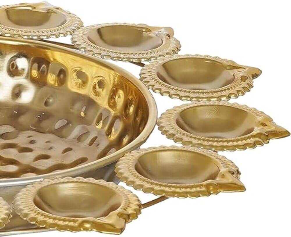 ROYALSTUFFS Metal Urli with Diyas Iron 13 - Cup Candle Holder (Gold, Pack of 1) - Royalstuffs.com