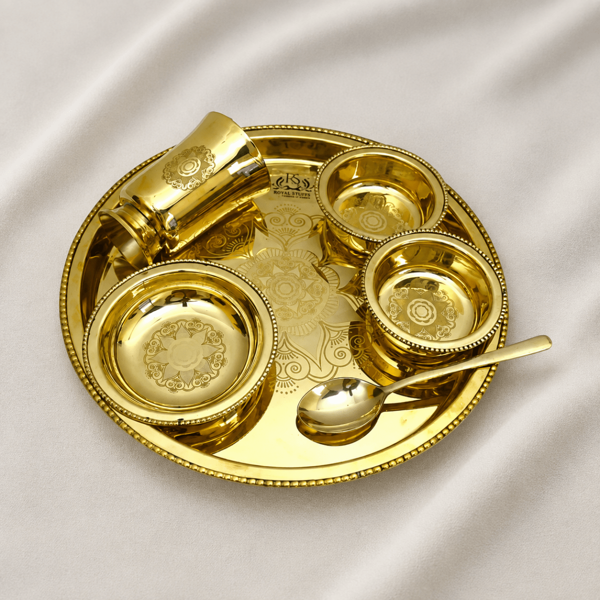 6 Items Brass Thali set, 1 Thali 2 Bowls, 1 Dessert Plate , 1 Glass and 1 Spoon Dinner Set (Gold) - Royalstuffs.com