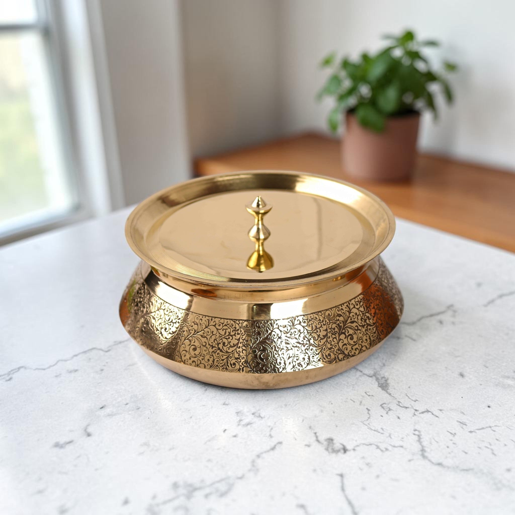 Brass Royal Handi with Lid