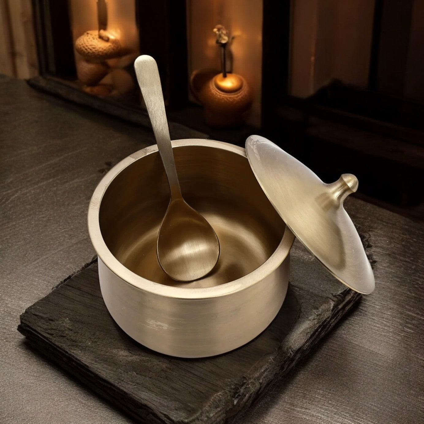 Pure Kansa Handi – Deep Traditional Serving Bowl Set with Lid & Ladle | Handmade Bronze Handi