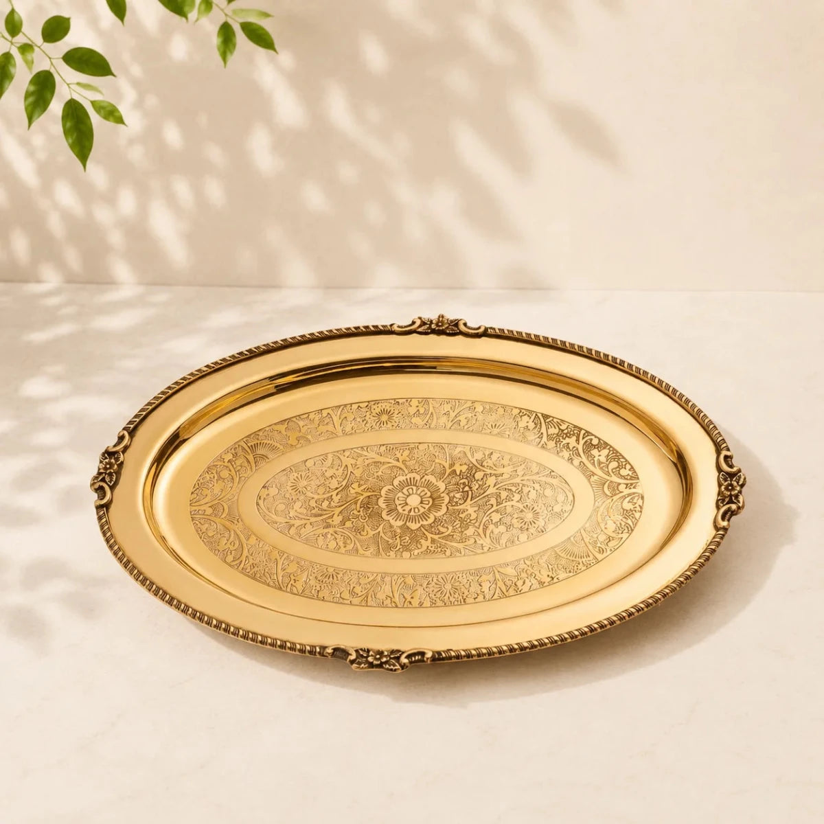 Brass Handcrafted Oval Tray / Platter - Royalstuffs.com
