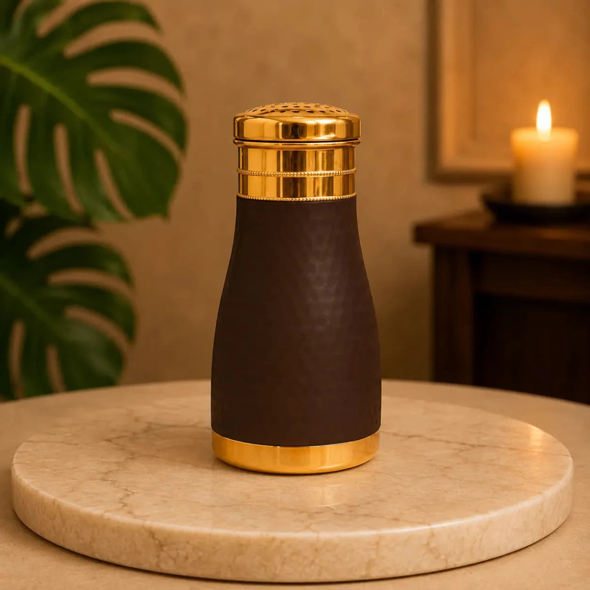 Copper Hammered Silk Finish Bedside Carafe Bottle with Inbuilt Glass (1 Liter Capacity) - Royalstuffs.com