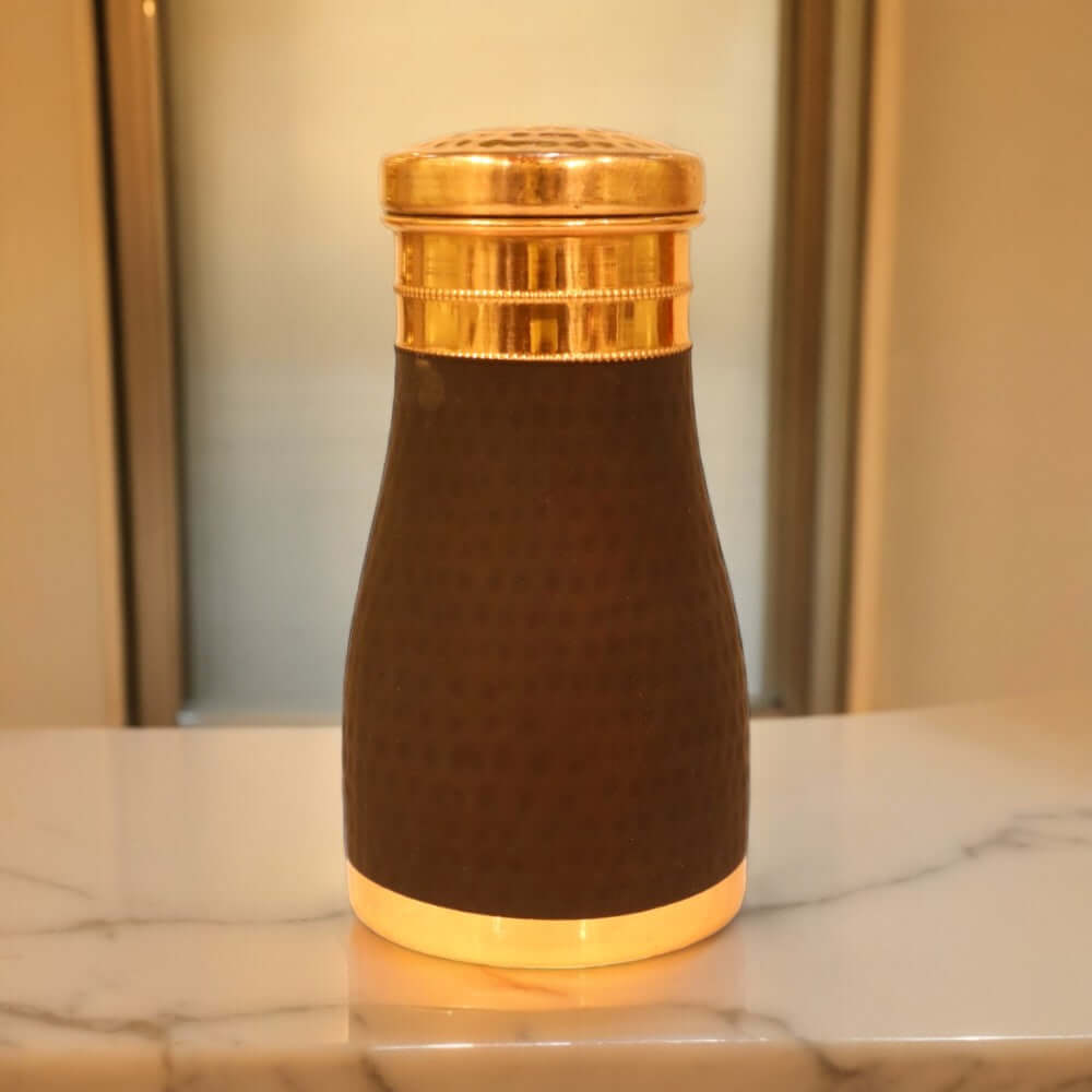 Copper Hammered Silk Finish Bedside Carafe Bottle with Inbuilt Glass (1 Liter Capacity) - Royalstuffs.com