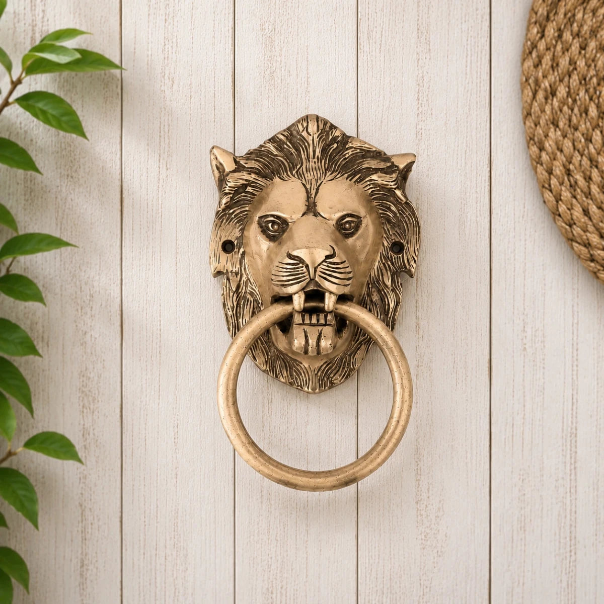 Crafted Lion Head 1 kg Door Knocker with Antique Finish - Royalstuffs.com