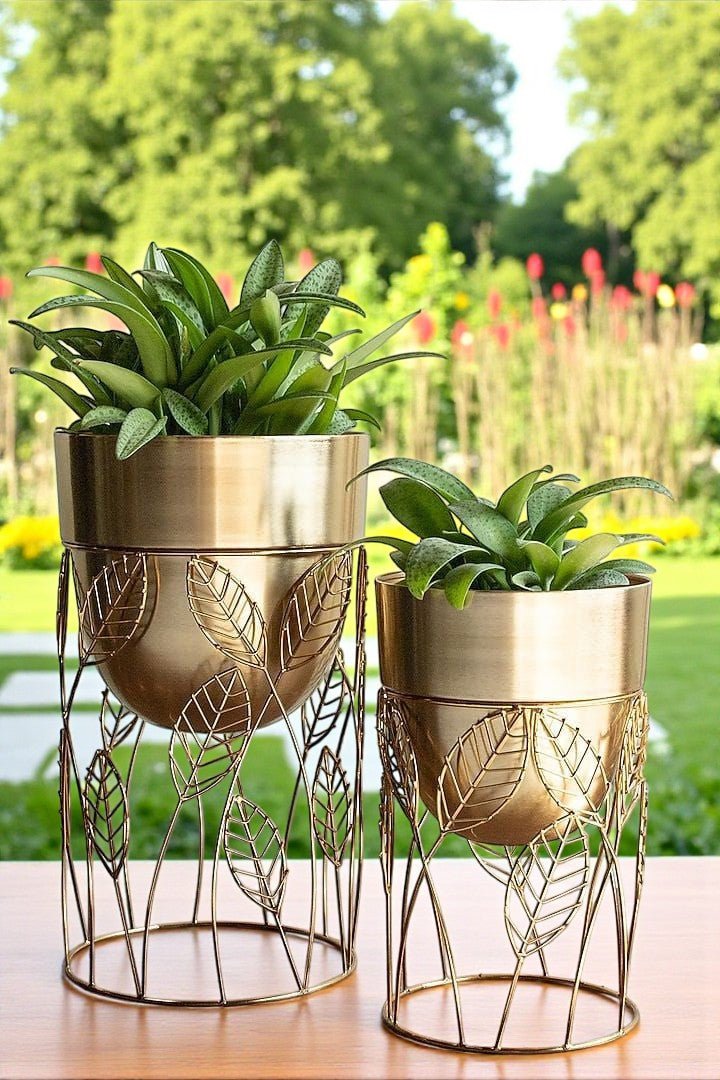 Decorative Metal Indoor Planters with Stands - Royalstuffs.com