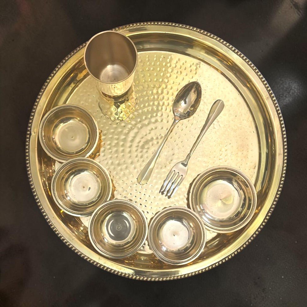 Extra Large Brass Thali Set 15.5 Inch (2.2 Kg) – Grand Maharaja Dining Set with 6 Bowls & Glass - Royalstuffs.com