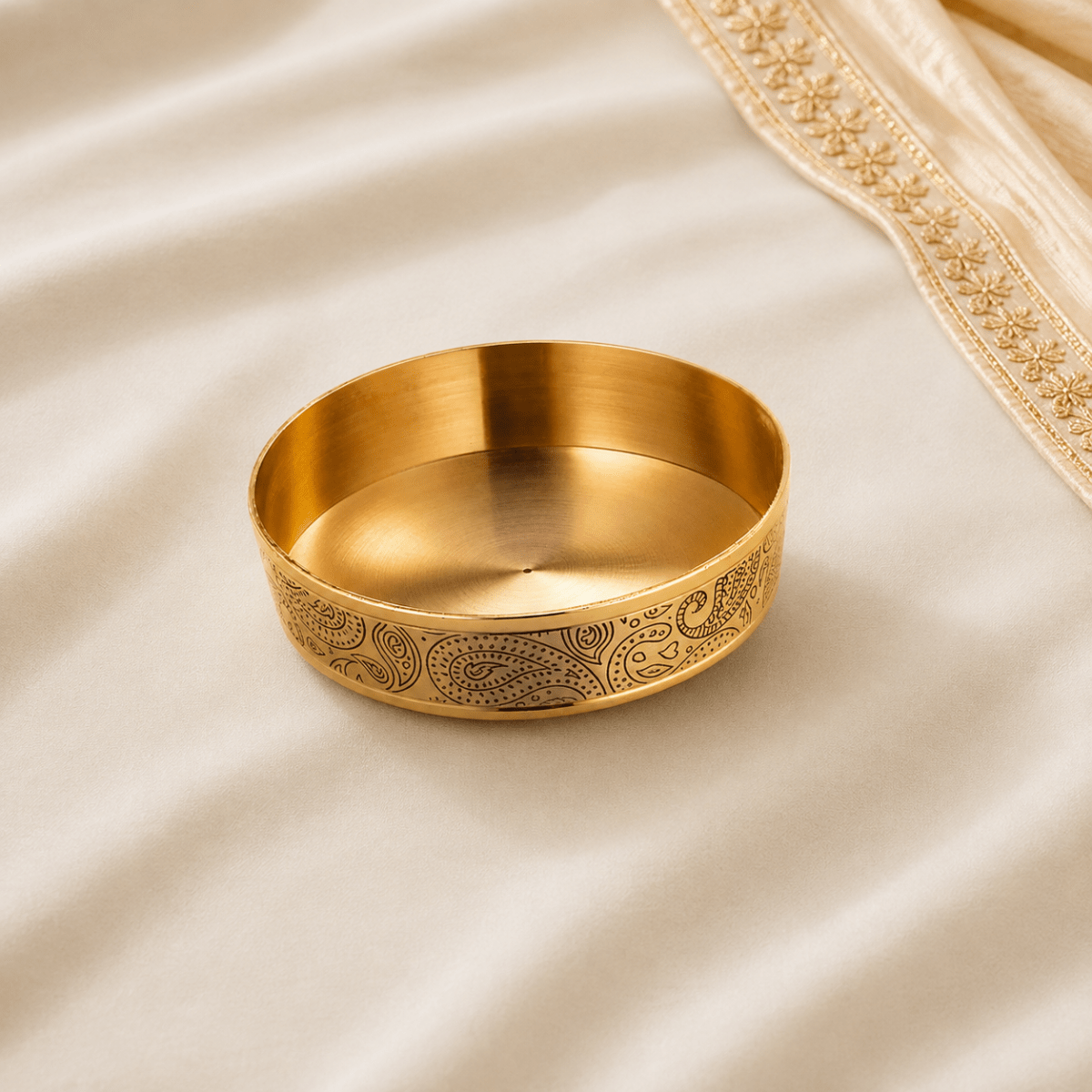 Good Luck Brass Thaali Set – Handcrafted Etched Dinnerware - Royalstuffs.com