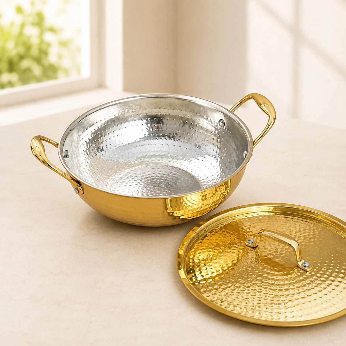 Hammered Brass Kadhai with Lid & Tin (Kalai) Coating – Traditional Heavy Brass Cooking & Serving Kadhai | 3 Sizes | RoyalStuffs - Royalstuffs.com