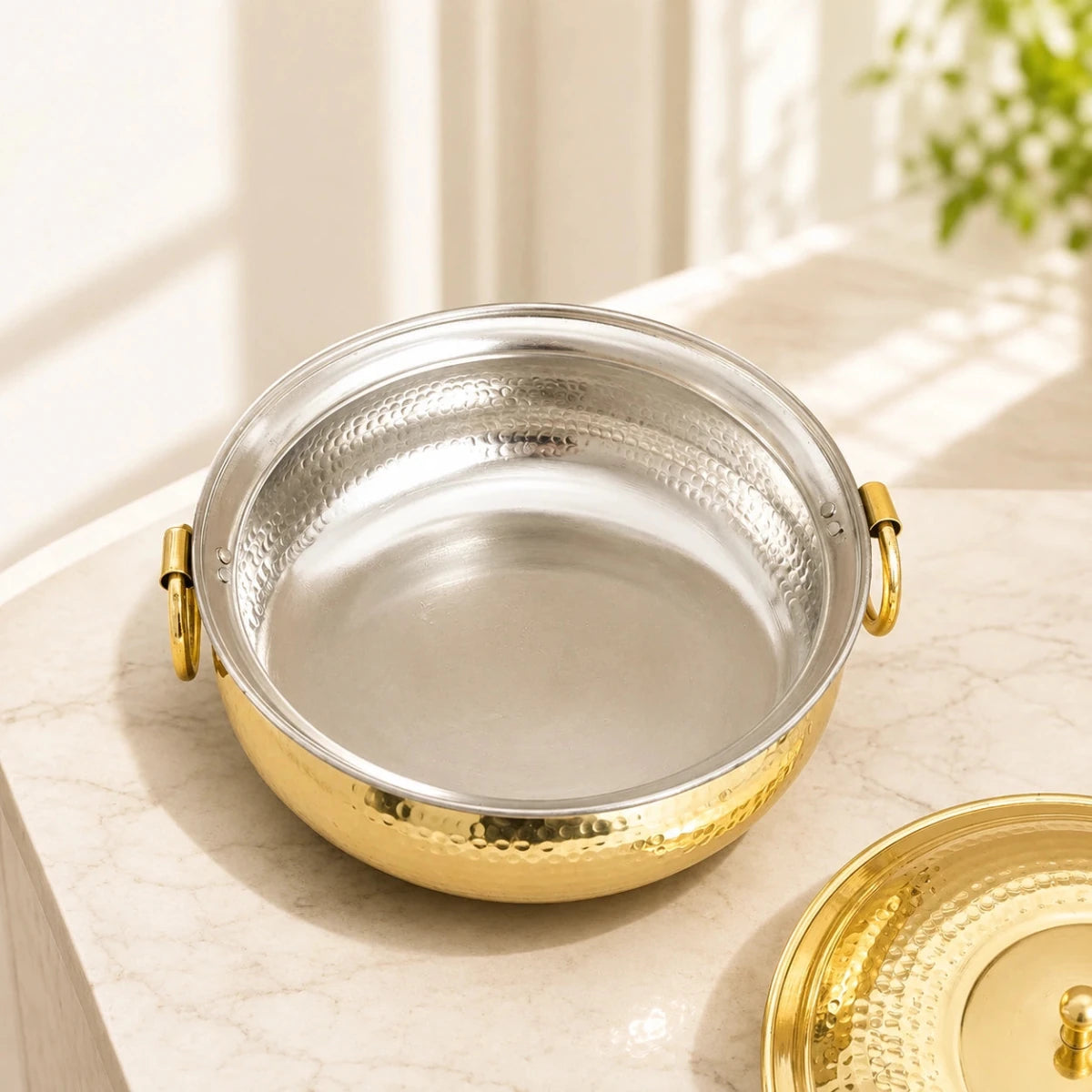 Hammered Mughlai Style Brass Handi with Lid & Tin (Kalai) Coating – Traditional Heavy Brass Cooking Pot | 3 Sizes | RoyalStuffs - Royalstuffs.com