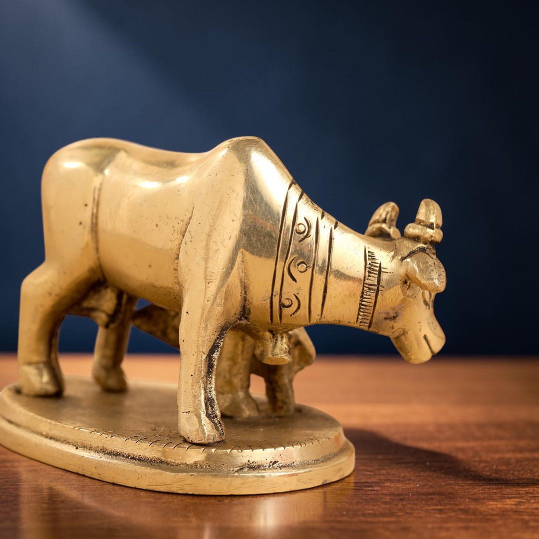 Handcrafted Brass Kamdhenu Cow with Calf Idol (2.5 Inch) | RoyalStuffs - Royalstuffs.com