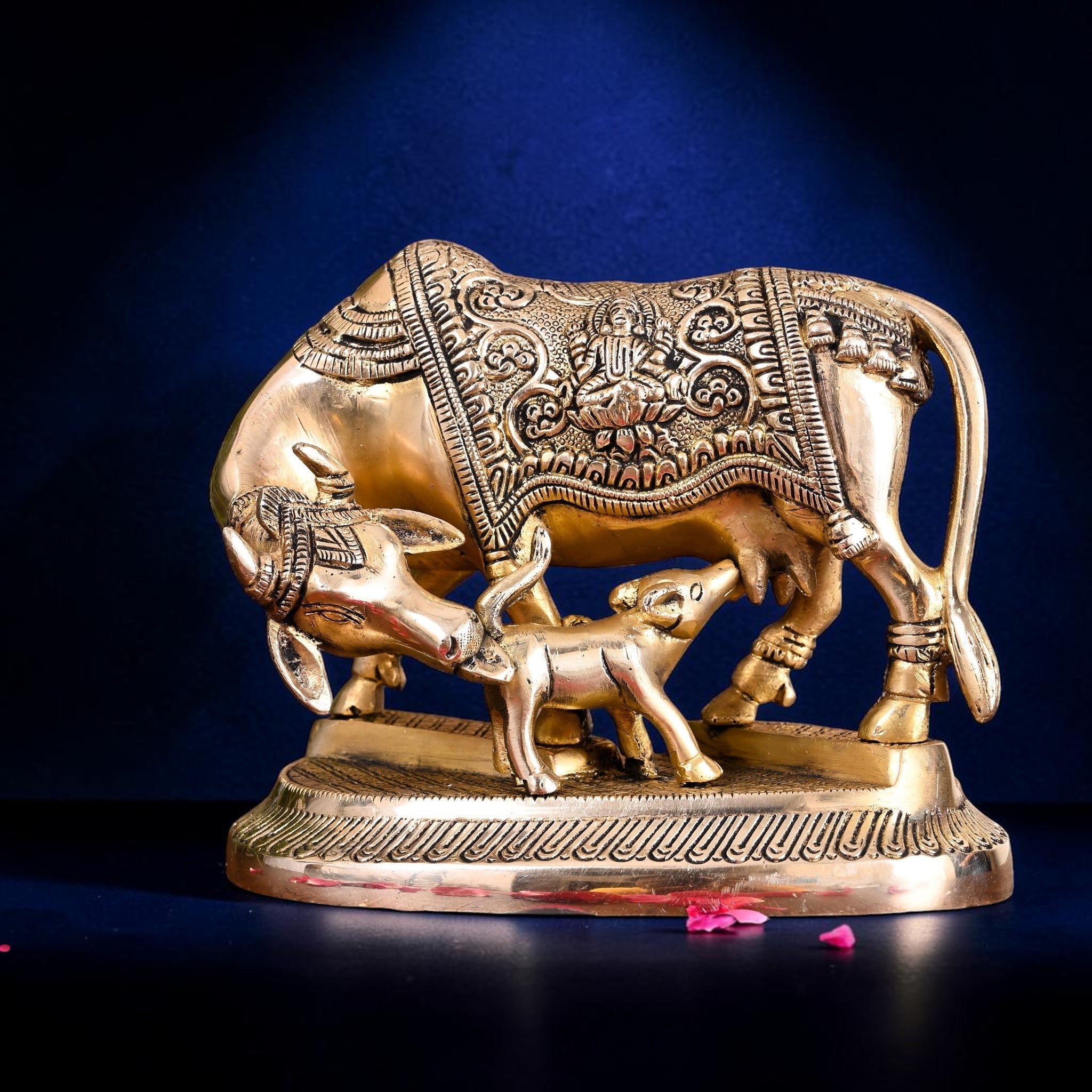 Handcrafted Brass Kamdhenu Cow with Calf Idol (5 Inch) | RoyalStuffs - Royalstuffs.com