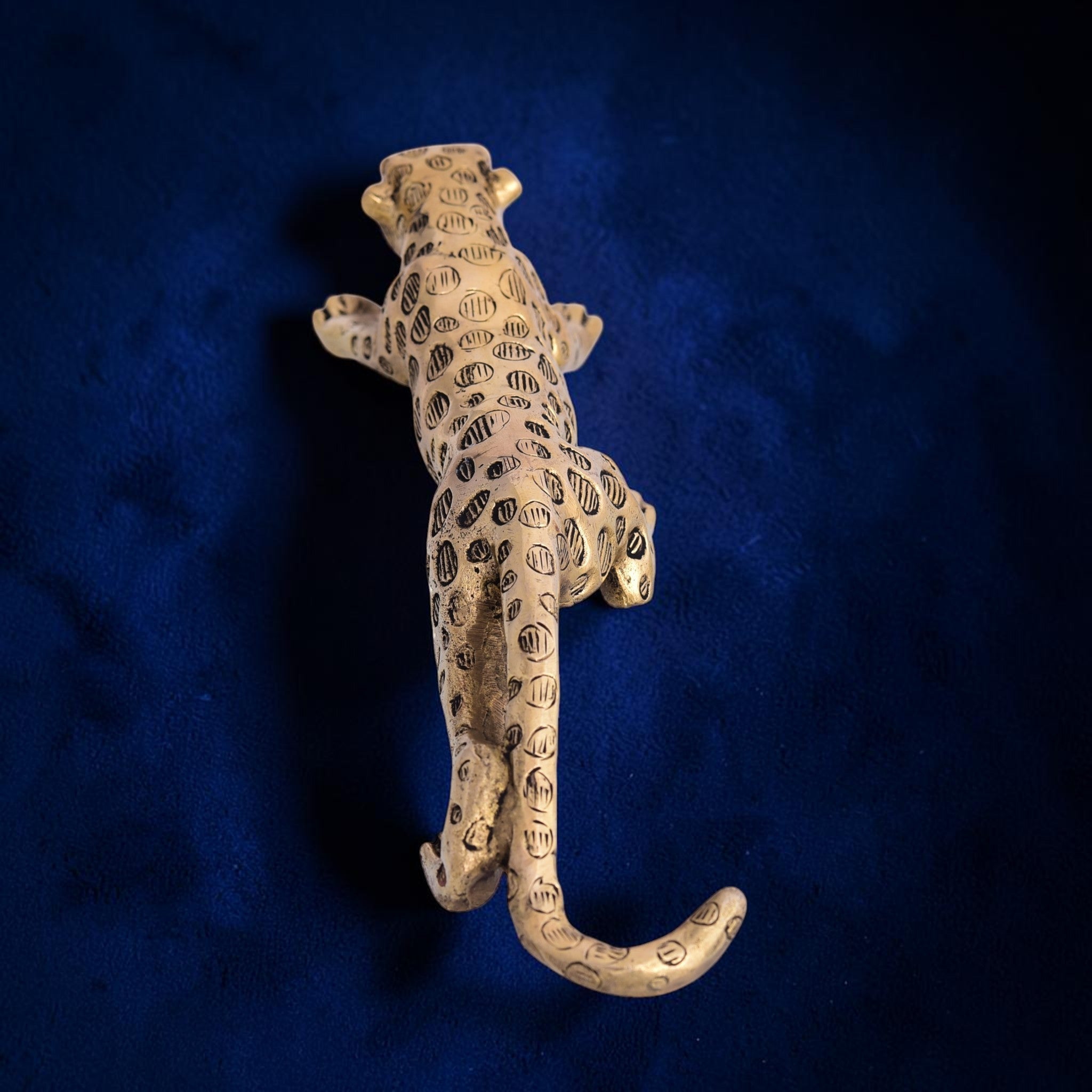 Handcrafted Brass Leaping Leopard Figurine | RoyalStuffs - Royalstuffs.com