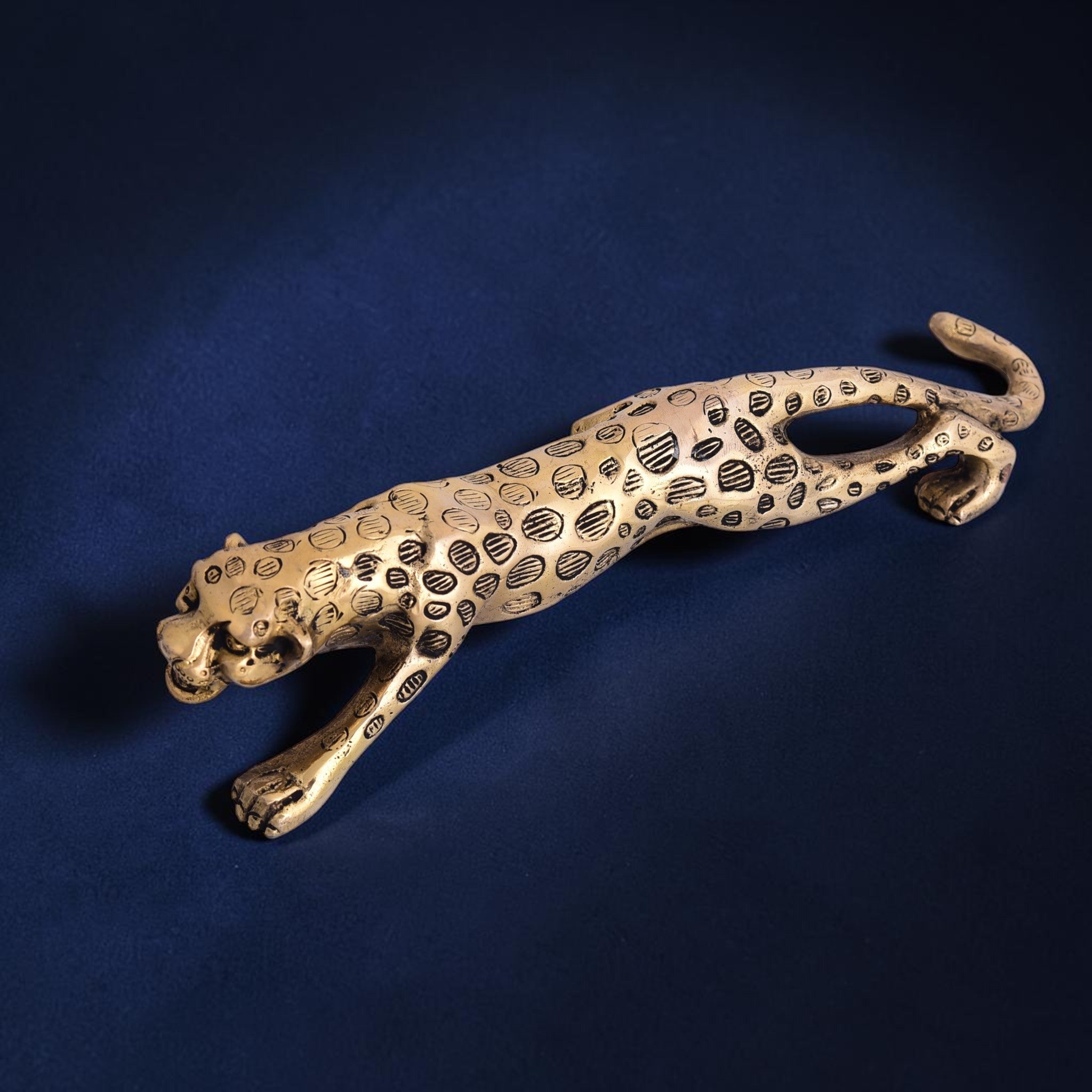 Handcrafted Brass Leaping Leopard Figurine | RoyalStuffs - Royalstuffs.com
