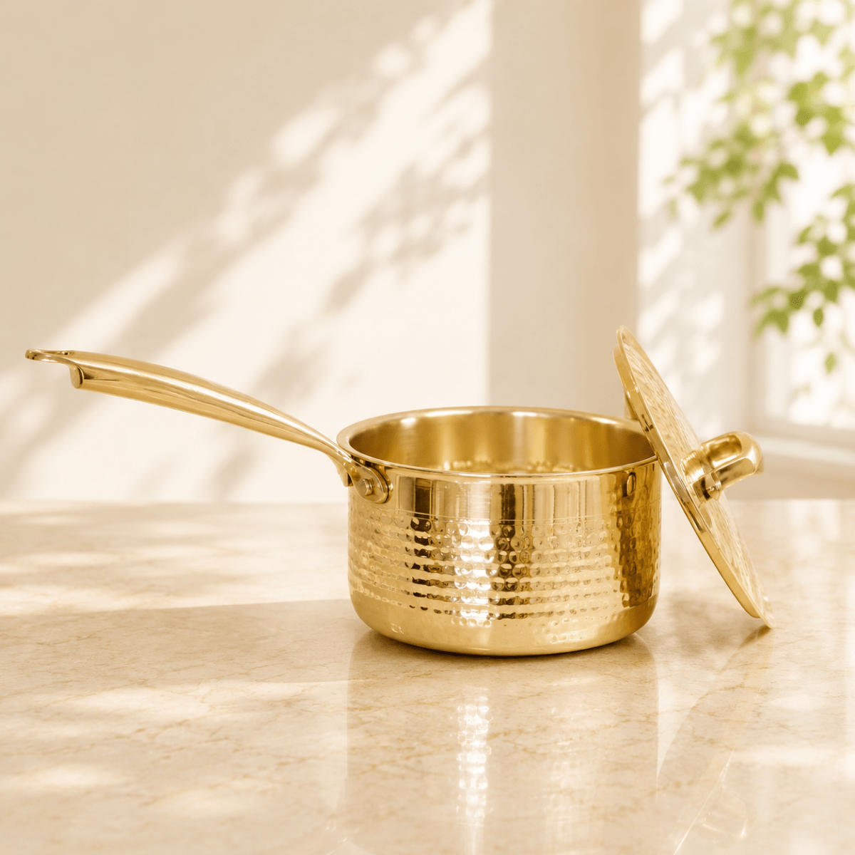 Handcrafted Hammered Brass Sauce Pan with Lid & Broad Handle | RoyalStuffs - Royalstuffs.com