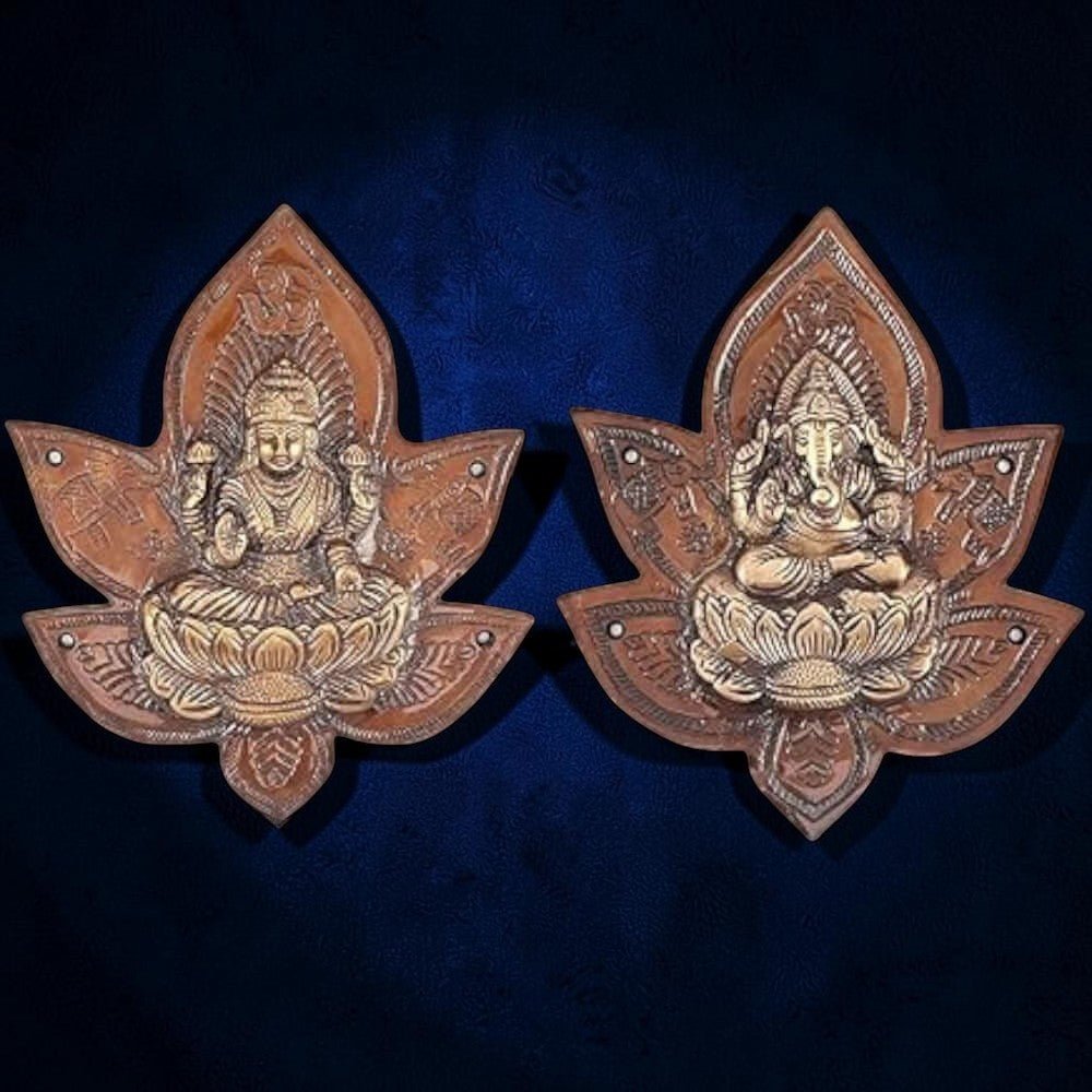 Heavy Brass Lakshmi Ganesh Patta Wall and Door Hanging Showpiece Brass Antique Unique Design - Royalstuffs.com