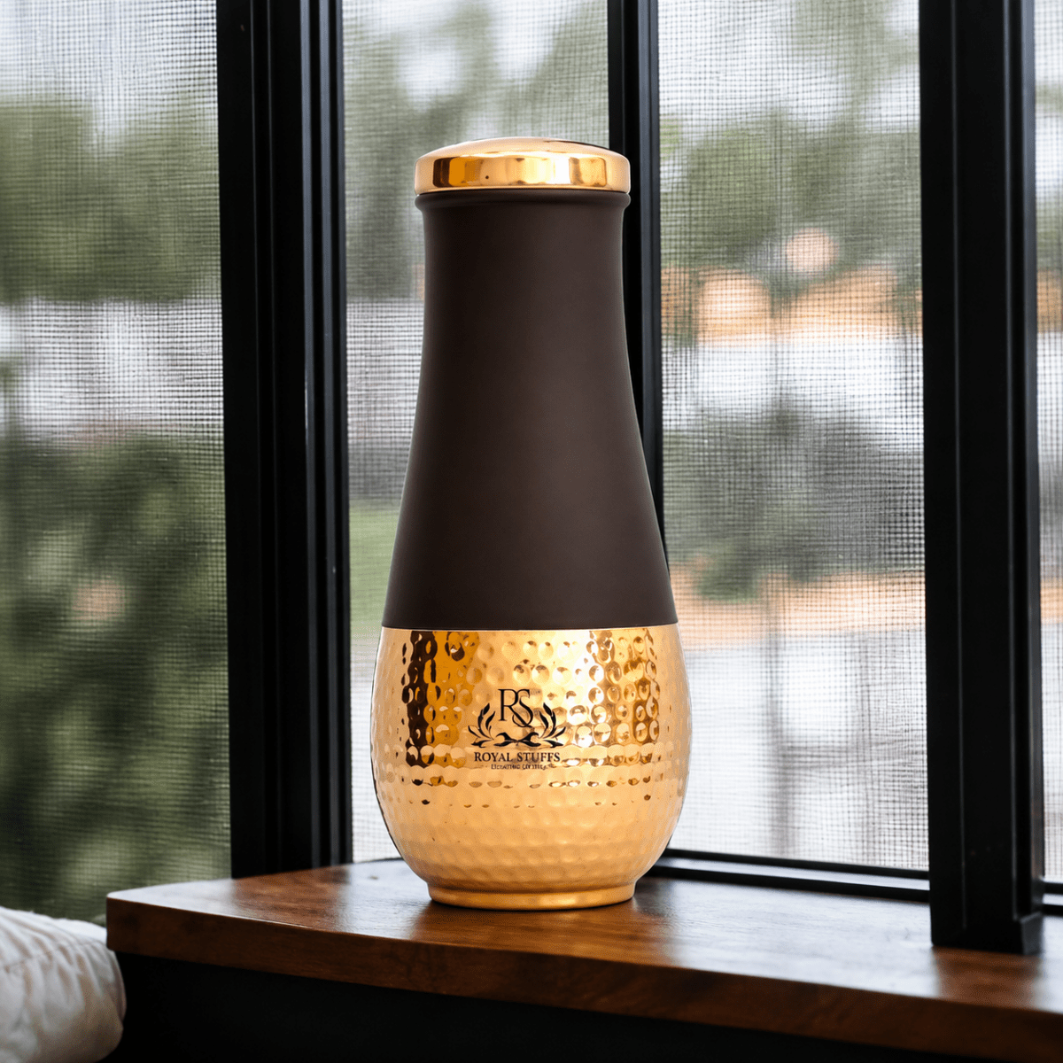 Luxurious Copper Bedroom Water Bottle with Glass, Surahi Design Carafe Set (1 Pack, 1600ml) - Royalstuffs.com