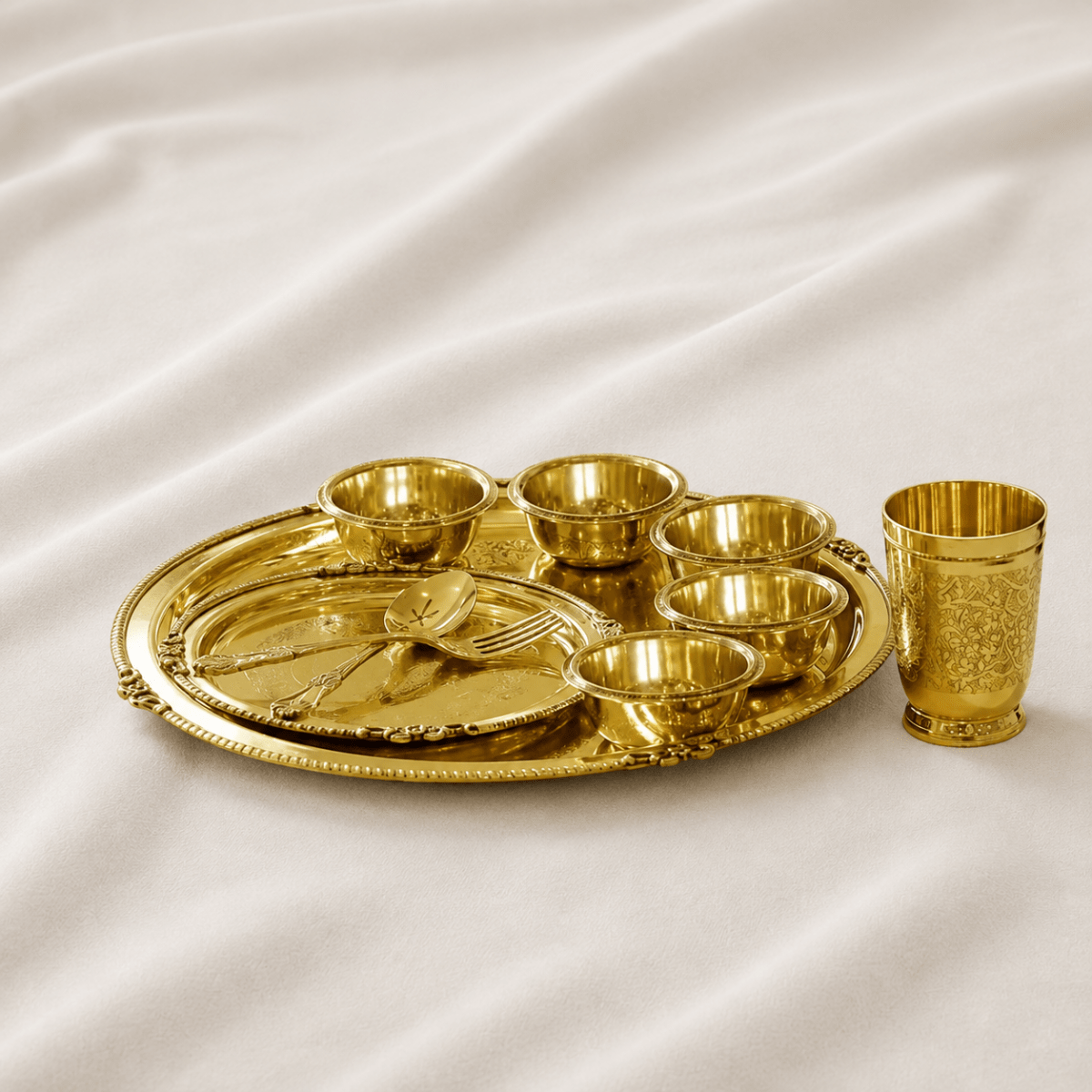 Maharaja 10 Pcs Brass Dinner Set – Etched Gold Pital Dinnerware - Royalstuffs.com