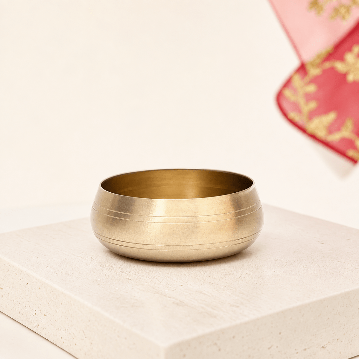 Pure Kansa Thali Set – 6 Piece | Curved Design Bronze - Royalstuffs.com