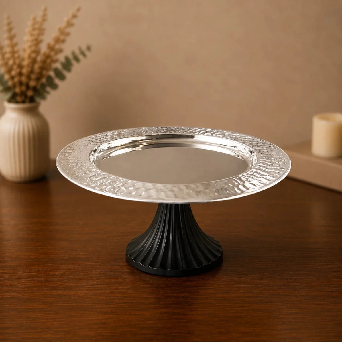ROYALSTUFFS Cake Stand Single Tier – 13 inch Black Chrome Finish - Royalstuffs.com