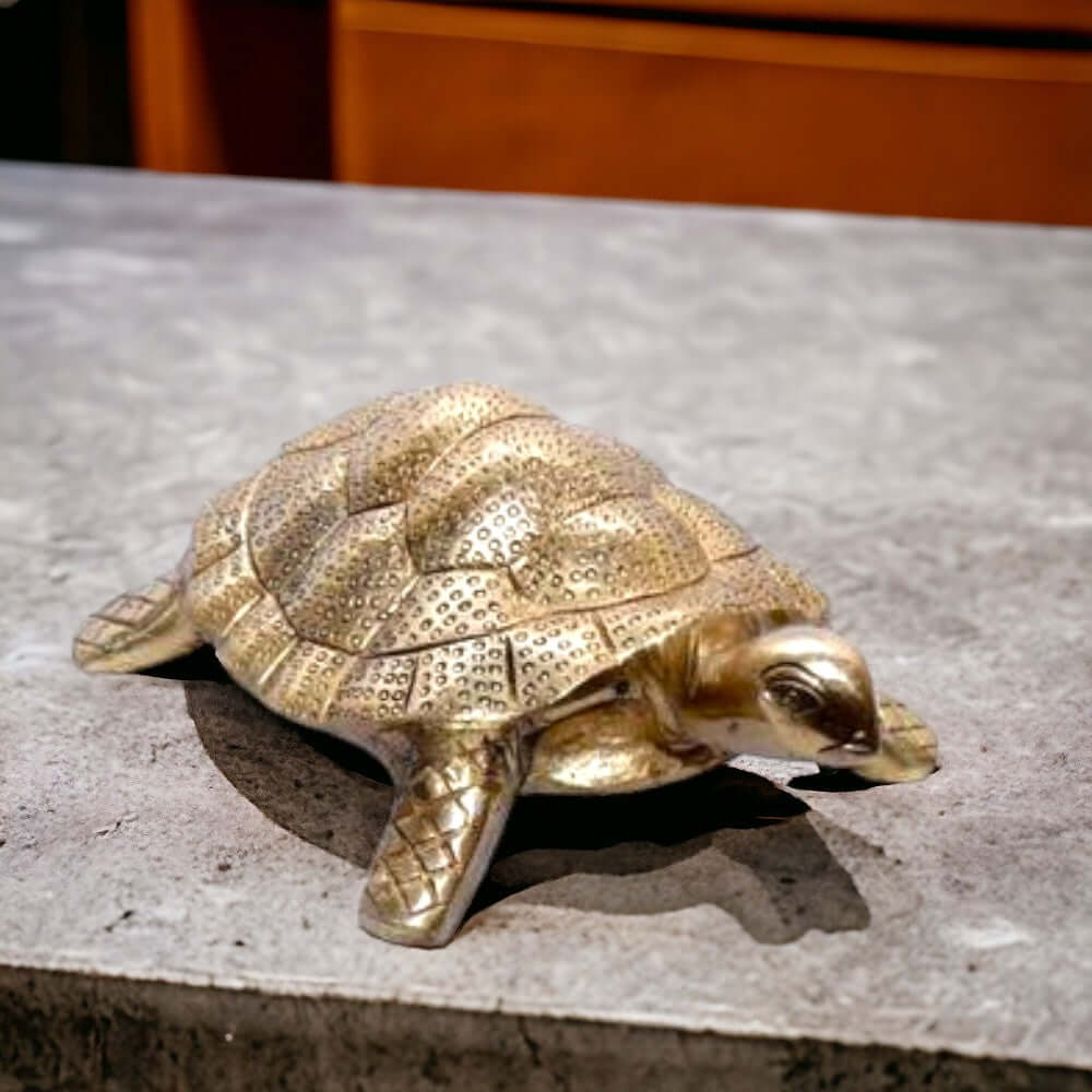 ROYALSTUFFS Handmade Vaastu Brass Tortoise Figurine - Royalstuffs.com