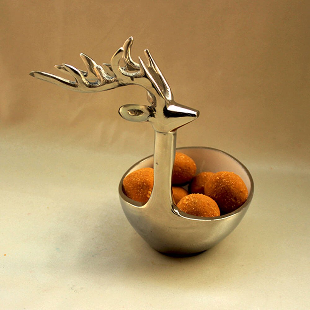 ROYALSTUFFS Multipurpose Golden Metallic Holiday Decorative Deer Bowl 8 inch Tall (Silver) - Royalstuffs.com