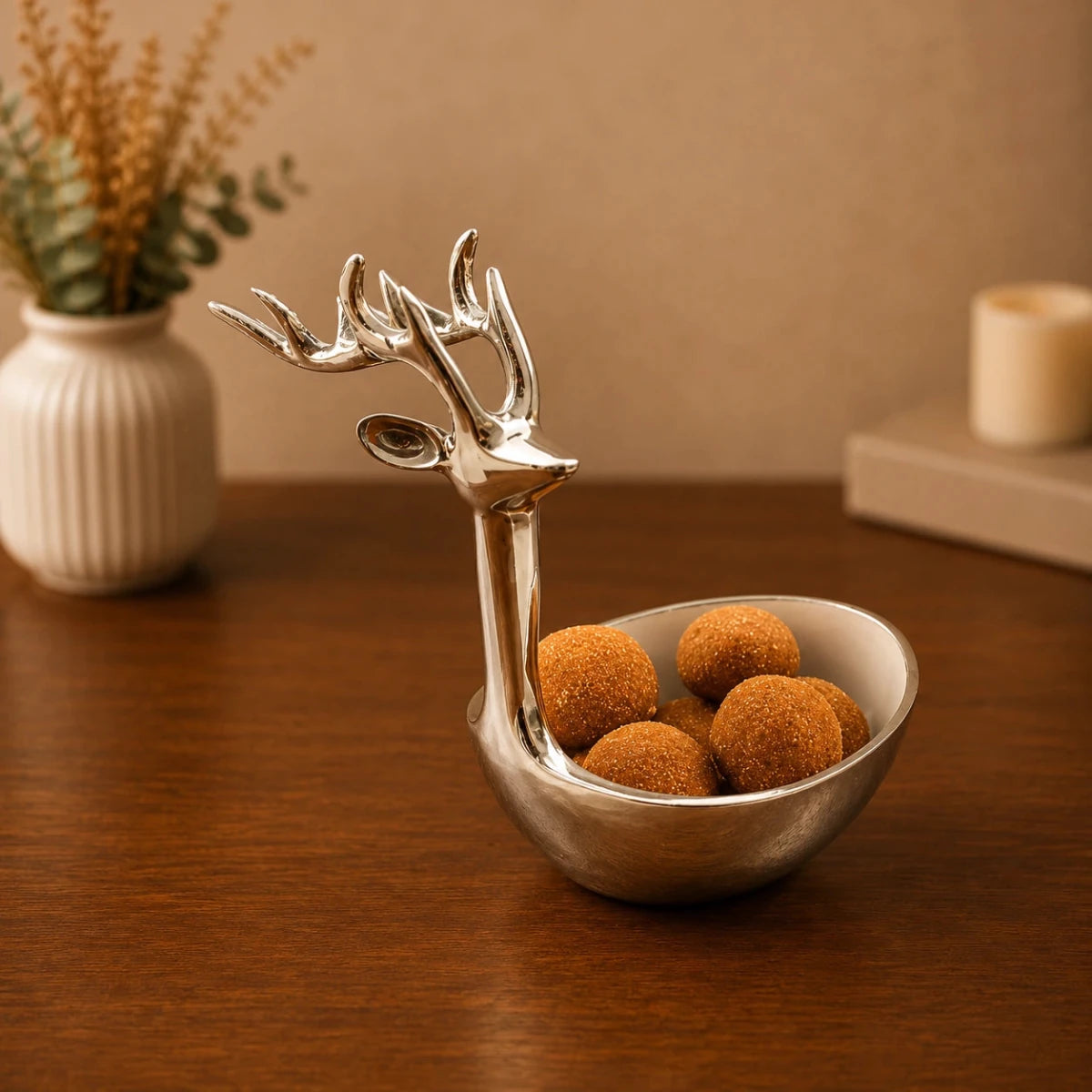 ROYALSTUFFS Multipurpose Golden Metallic Holiday Decorative Deer Bowl 8 inch Tall (Silver) - Royalstuffs.com