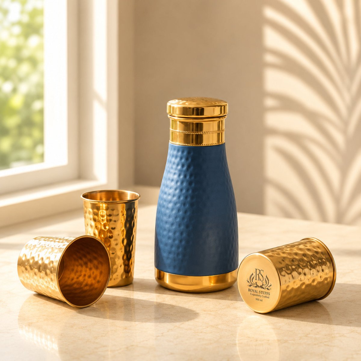 ROYALSTUFFS Pure Copper Bedside Water Carafe |Premium Quality Copper Bottle with 4 Hammered Glasses Tumbler for Water| Leak Proof | Ayurvedic Health Benefits -1000 ml - Royalstuffs.com