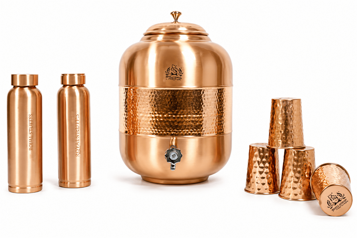 ROYALSTUFFS Pure Copper Drinkware Water Dispenser | Hammered Finish | Ayurveda Health Healing 8 Liters Storage Water Container Tank with Set of 4 Tumbler Glasses and 2 Copper Bottle - Royalstuffs.com