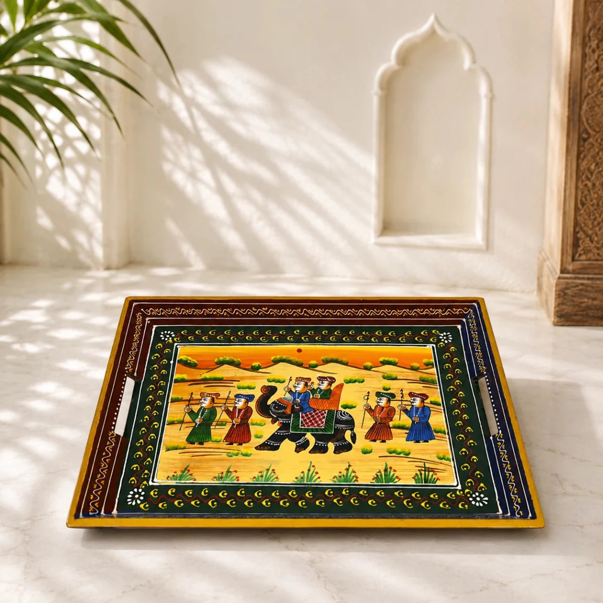 ROYALSTUFFS Serving Tray, set of 3, made of mango wood, Rajasthani painting, size 15″, 14″, 13″ - Royalstuffs.com