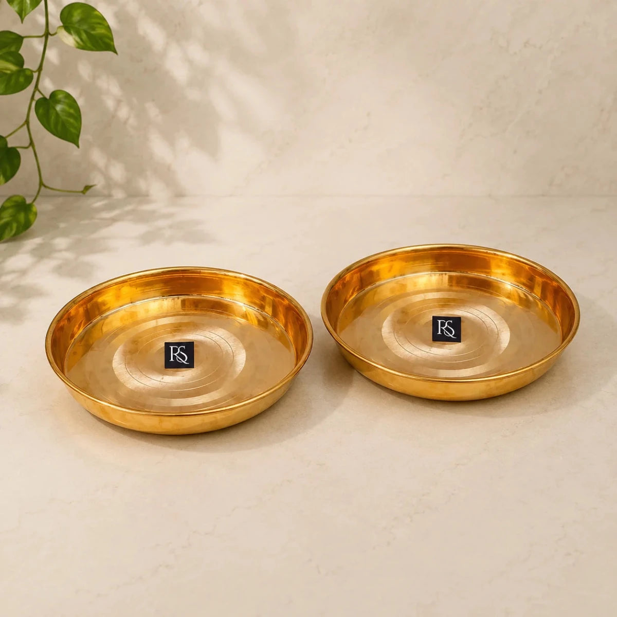SET OF 2 Traditional Design Pure Copper Plates with Circular Ring Design - 11 Inch Diameter - Royalstuffs.com