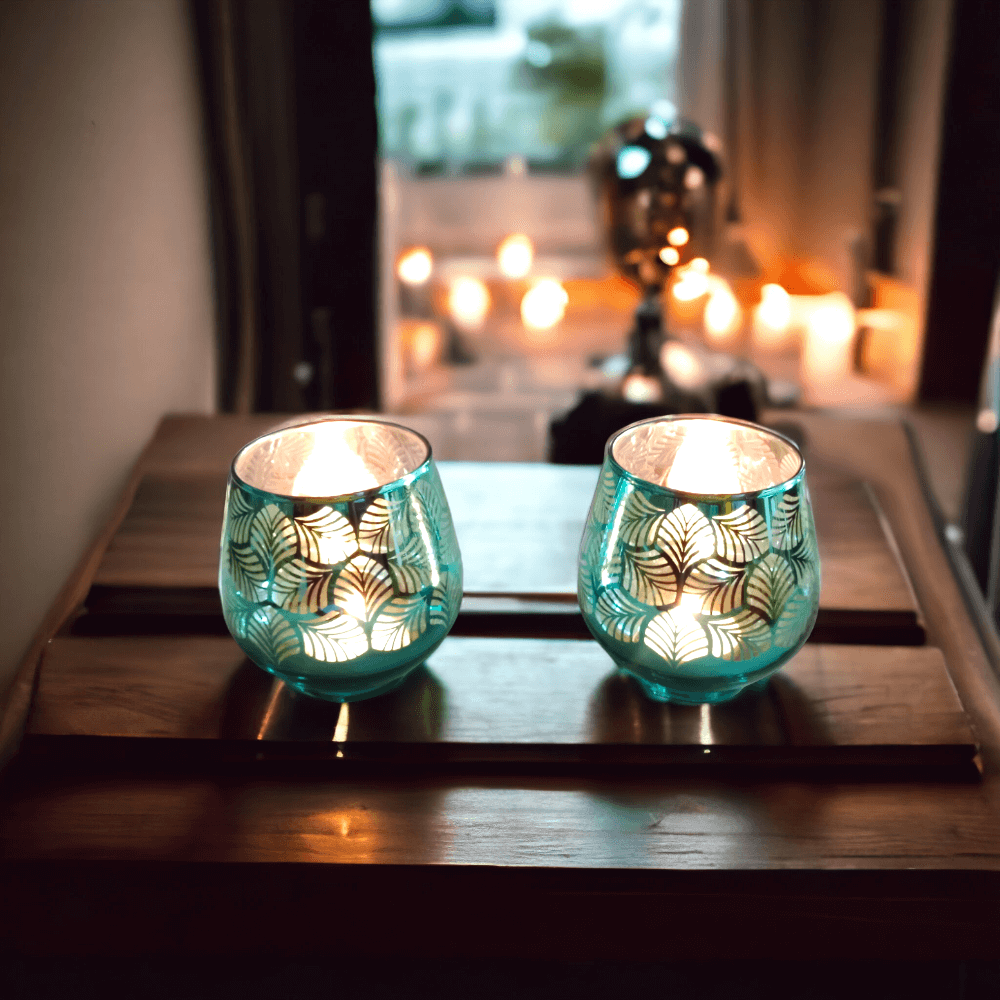Set of 2 Votives With Tea Lights - Royalstuffs.com
