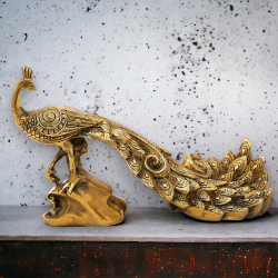Brass Peacock Figurine Showpiece | Golden Peacock Mayur 17 cm  (Brass, Gold)